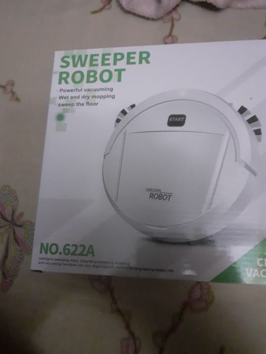 Продам новый робот пылесос