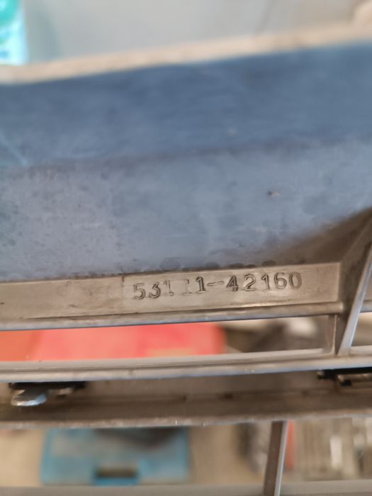 Предна решетка Toyota rav-4