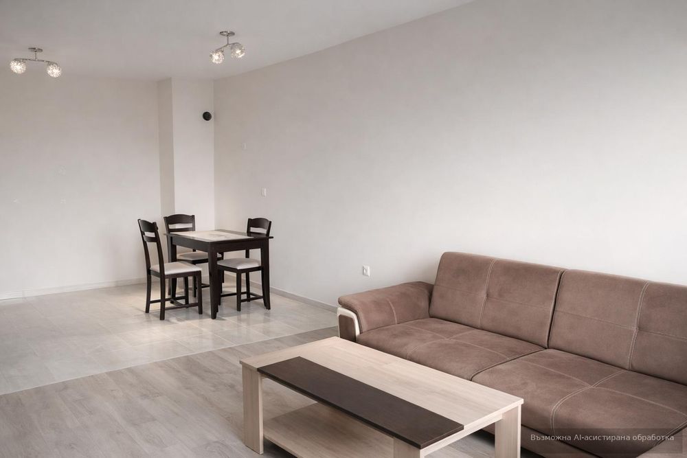 Двустаен апартамент в жк. Христо Смирненски