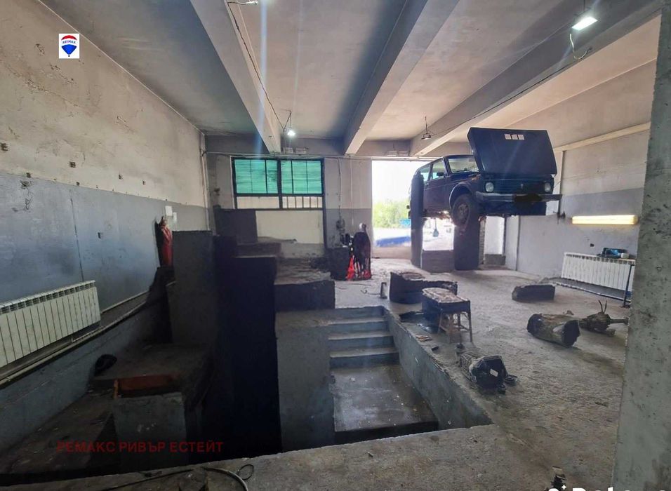 Продава се Промишлена сграда в Русе, Промишлена зона - Запад - 181 кв.м за 812 €/кв.м - Снимка #9