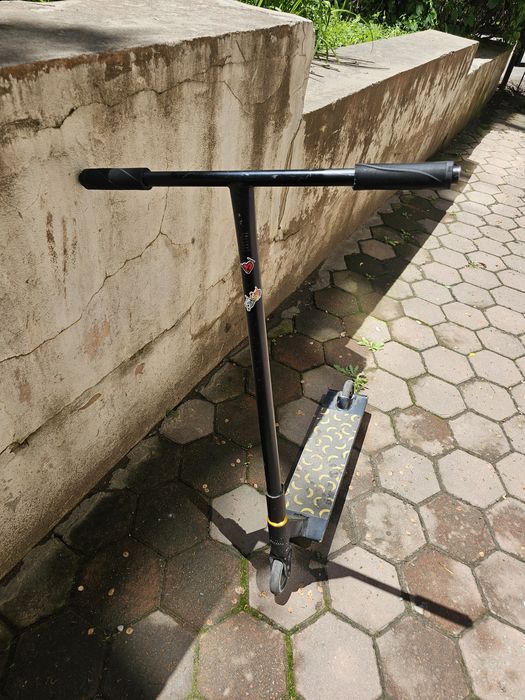 Самокат Limit продам