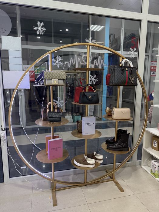 Стойка для бутика