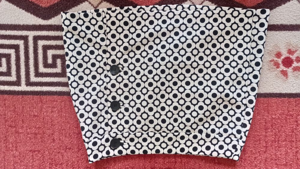 Къси дамски поли