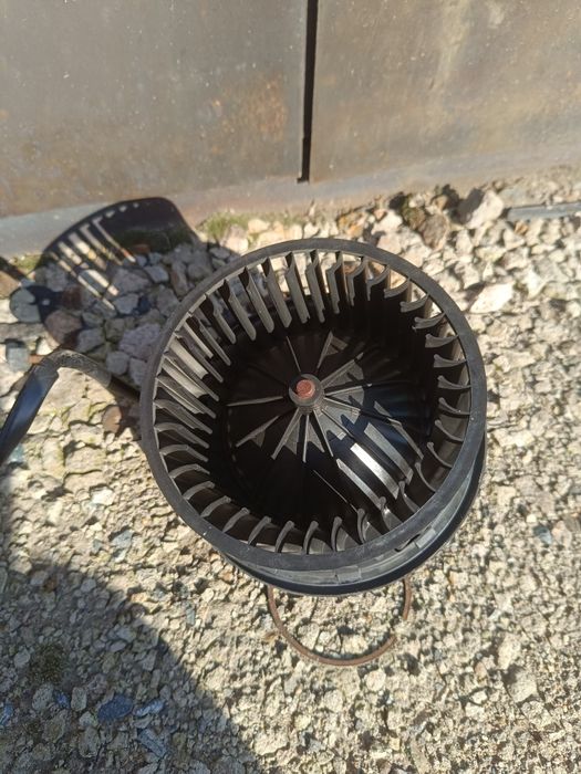 Моторчик печки Фольксваген Пассат Б3