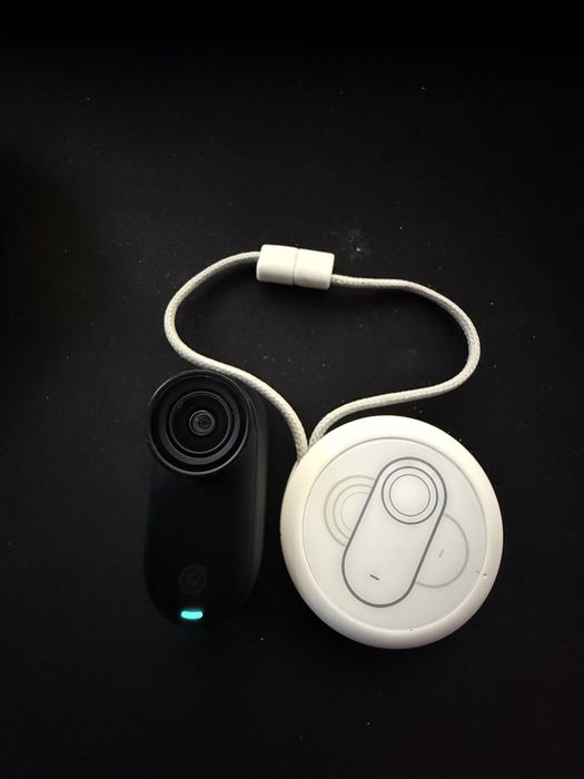 Camera ultra compacta 4k Insta 360 go 3s