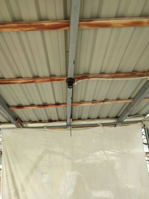 Продаётся топчан