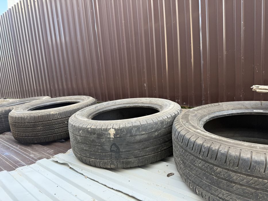 Покрышки Michelin.