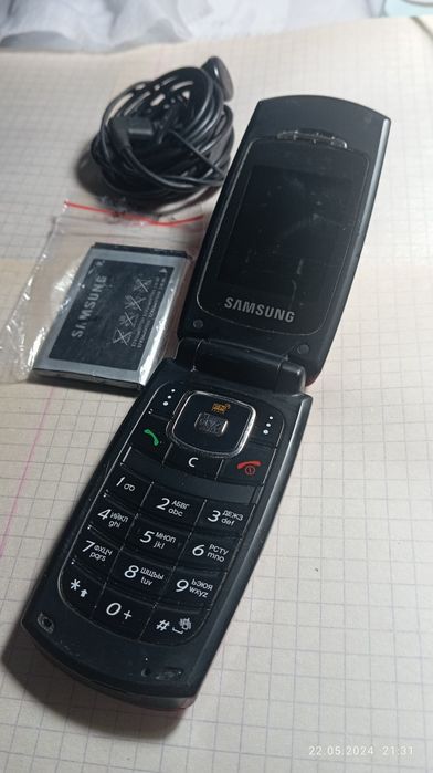 Сотовый телефон бу