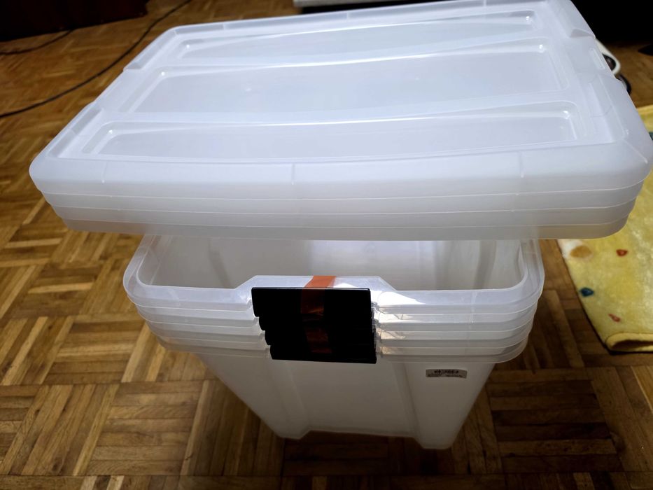 Lăzi cu capace  4 set