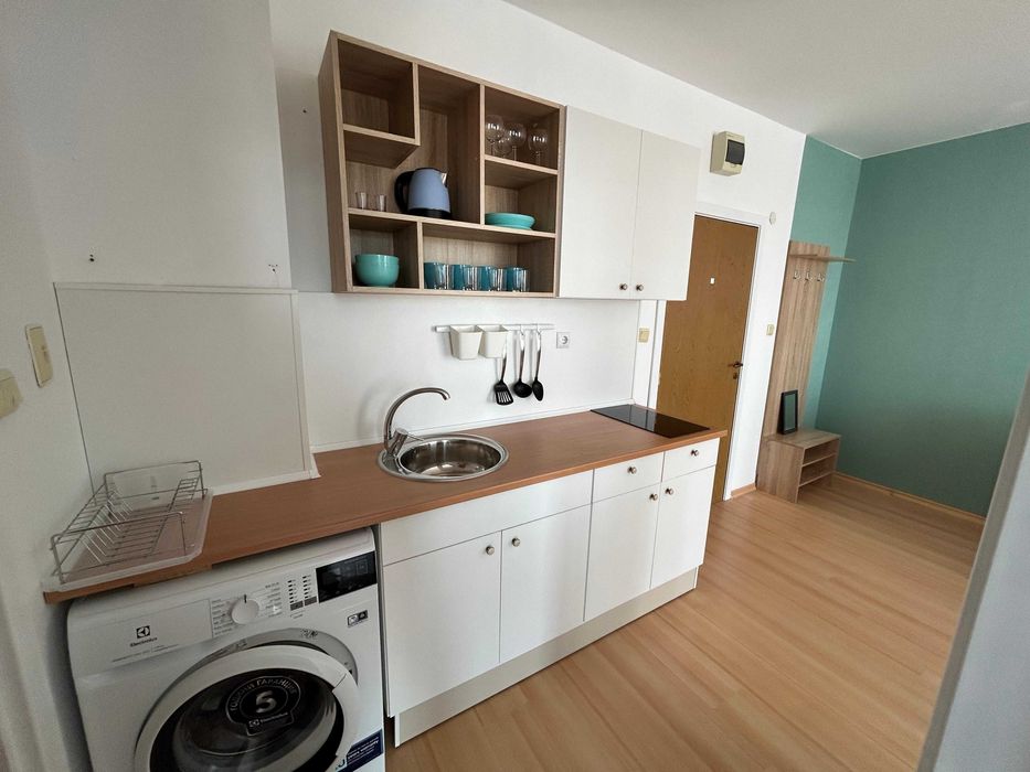 Продава се Двустаен апартамент в к.к. Слънчев бряг - 57 кв.м за 474 €/кв.м - Снимка #4