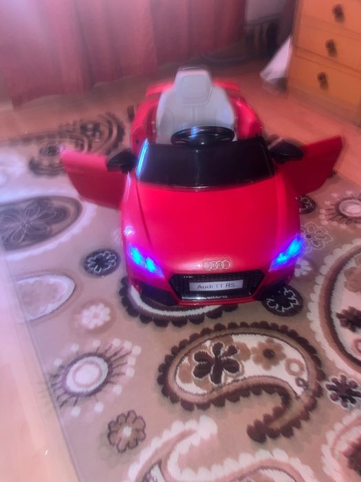 Детцка акомулаторна кола