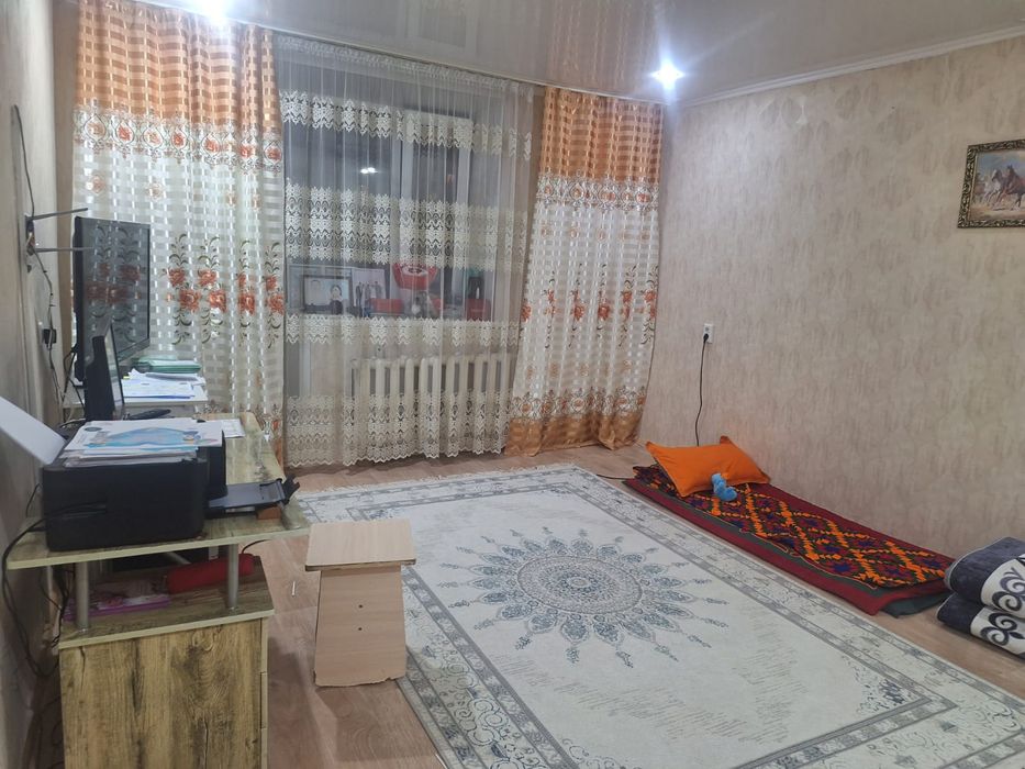 Сдаем 2-ух комнатную квартиру