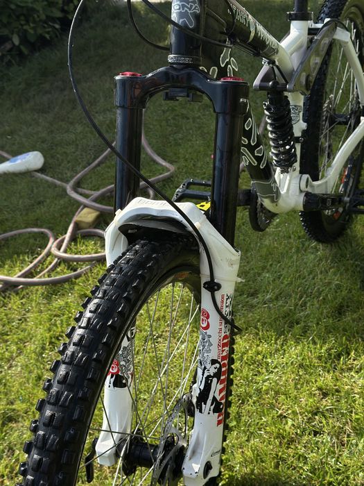 Kona Stinky 2009 Downhill Full Suspension
