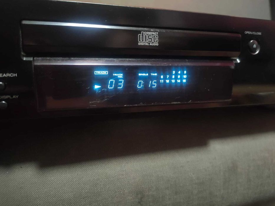 Sony CDP XE 220, Kenwood DFP 1030 cd player