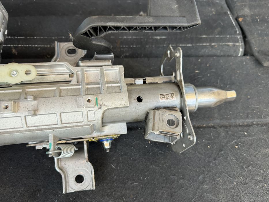 Кормилна колона Ford Escape mk4