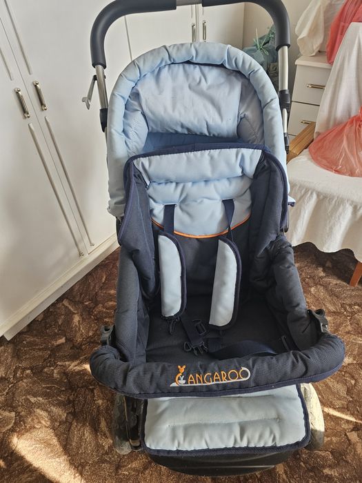 Детска комбинирана количка,модел Кангаро.