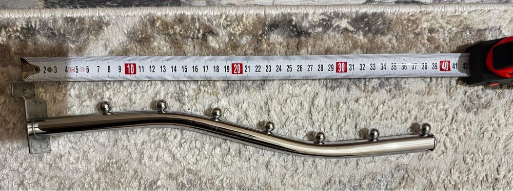 Продаю крючок универсальный