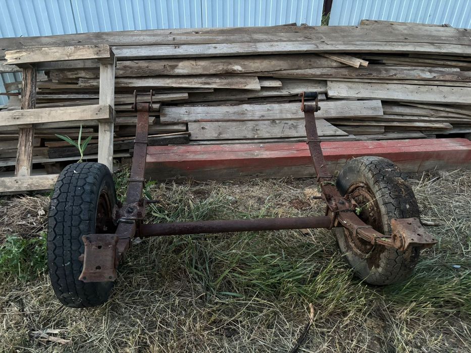 Продам ось с колесами