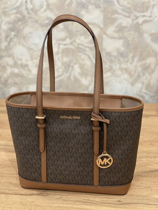 Сумка с ремнем майкл корс (Michael Kors)
