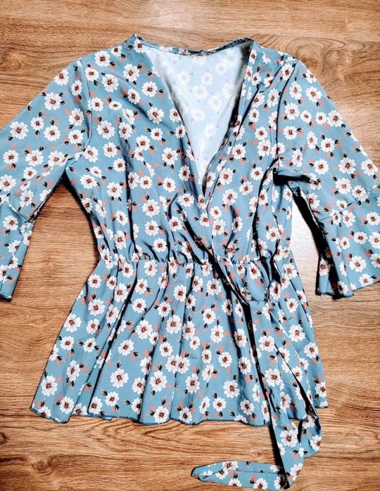 Bluza dama airi noua