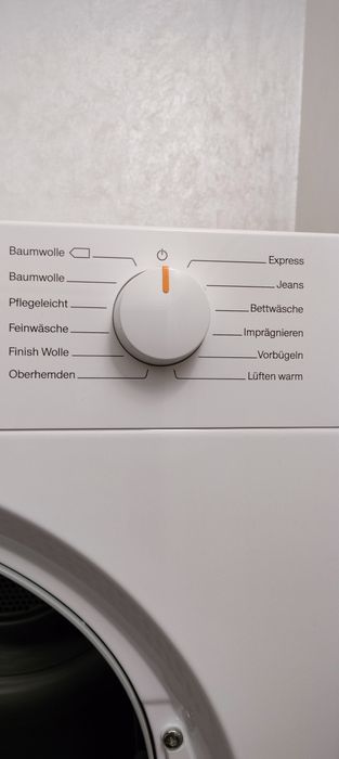 Mașină de spălat rufe și uscător Miele