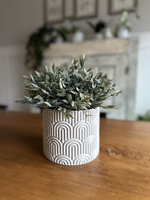 Ghiveci Minimalist Elegant si Modern13,5x13,5 cm