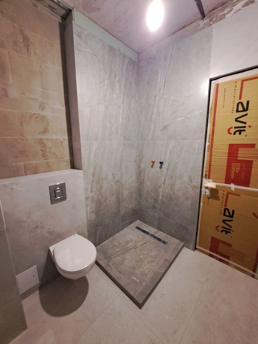 Плиточник, кафельщик