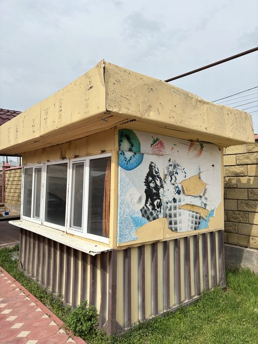 Продаю железную будку