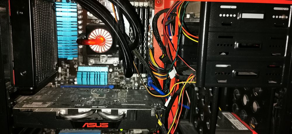 Vand kit  asus m5a97 r2.0,16 gb ram ddr3