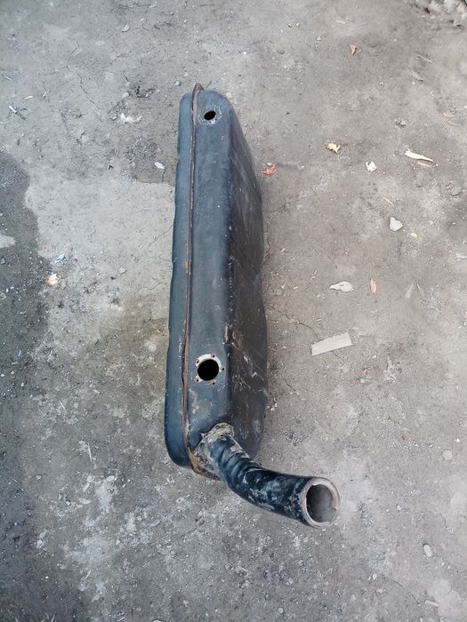 Продам топливный бак