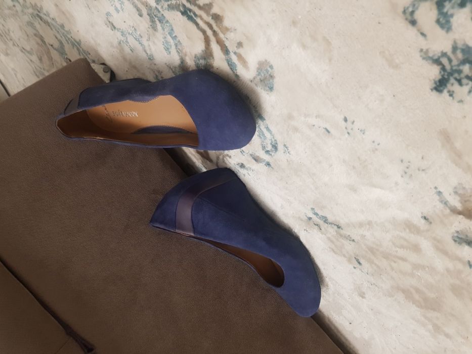 Продам туфли новые