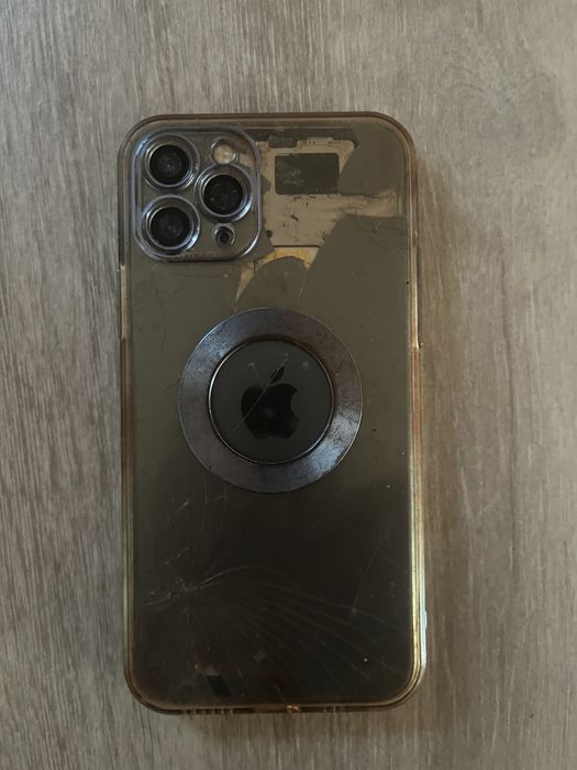 Iphone 11 pro 300 de lei