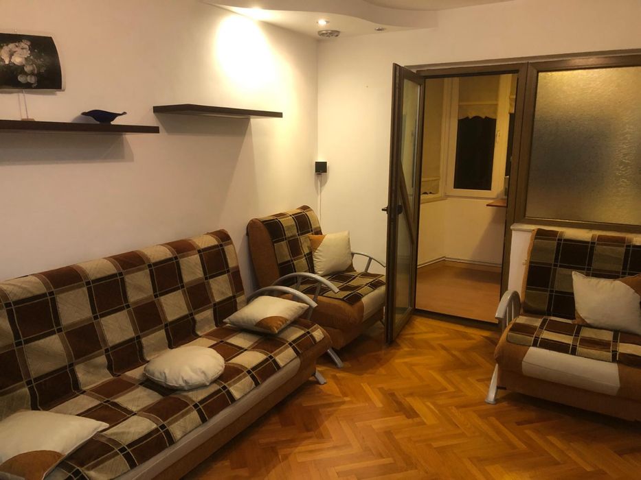 Inchiriez apartament 2 camere in Sacele, Brasov
