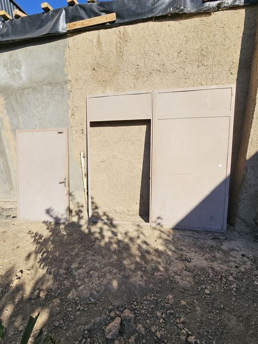 Железные двери ворота Дарвоза