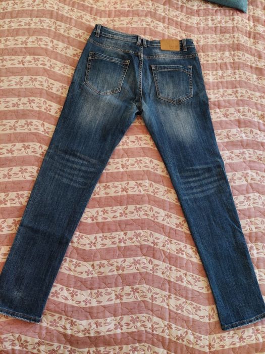 Мъжки тъмни сини дънки - 34 размер