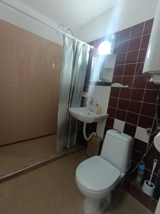 Дава се под наем Двустаен апартамент в Варна, Левски - 65 кв.м за 375 € - Снимка #4