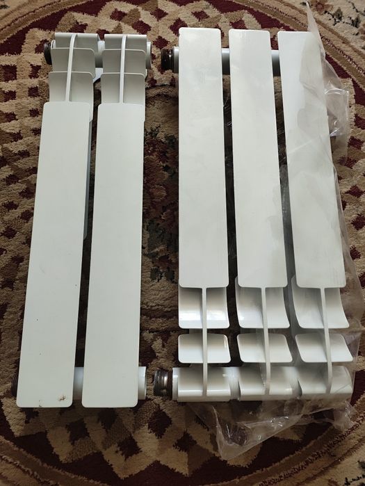 Продам биметаллические секции батареи