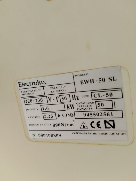 Водонагреватель Electrolux