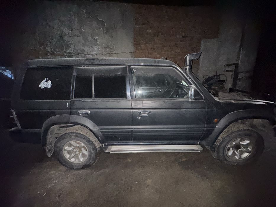 Продам паджеро 2.8