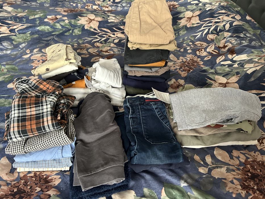 Lot haine marimea 80, baiat