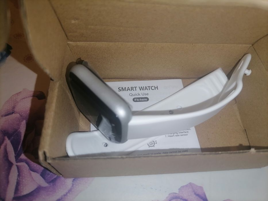 Смарт часовник Нов Smart Watch