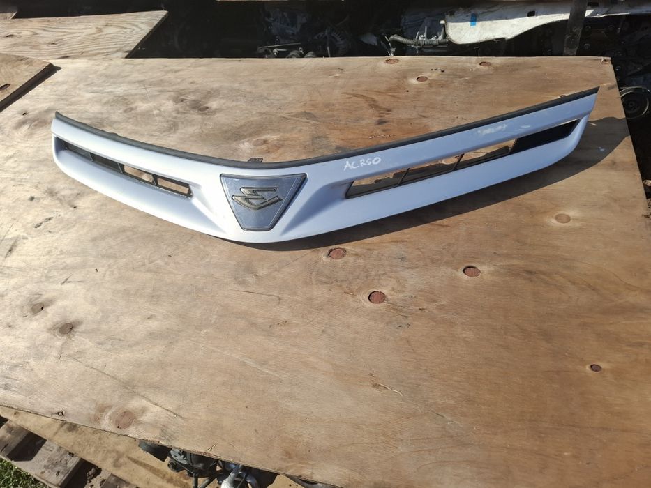 Решётка тойота эстима acr50