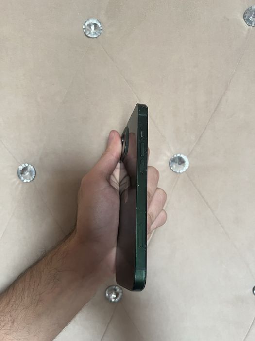 Продам IPhone 13 128gb