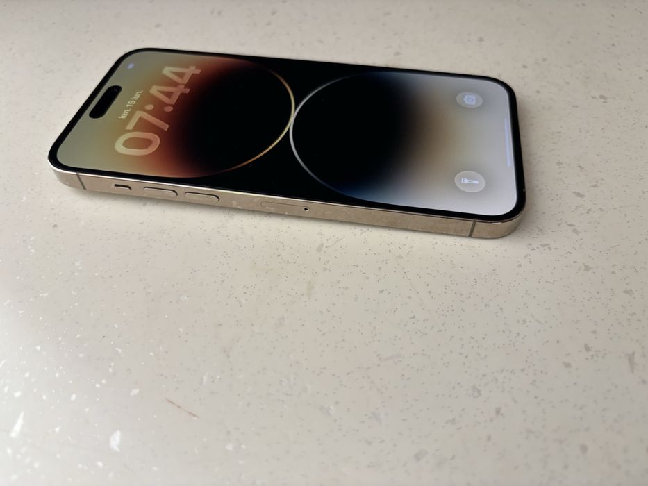Iphone 14 pro max gold 128 gb stare buna fara defecte sau mesaje