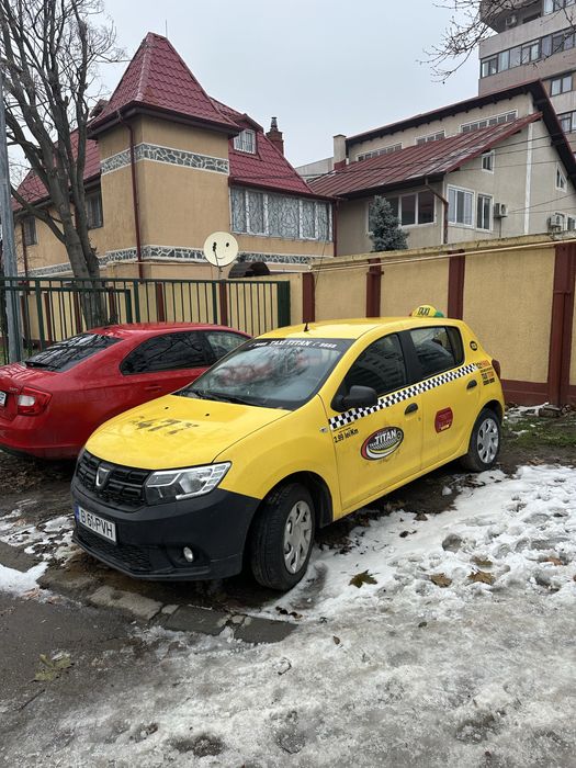 Vand dacia sandero 2018 motor defect