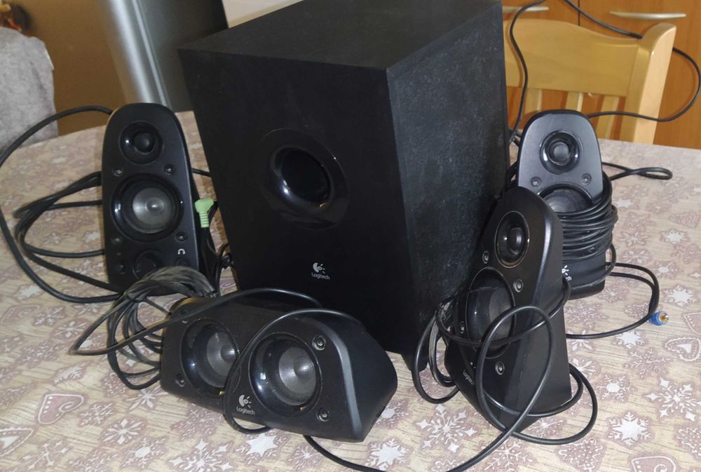 Тонколони Logitech