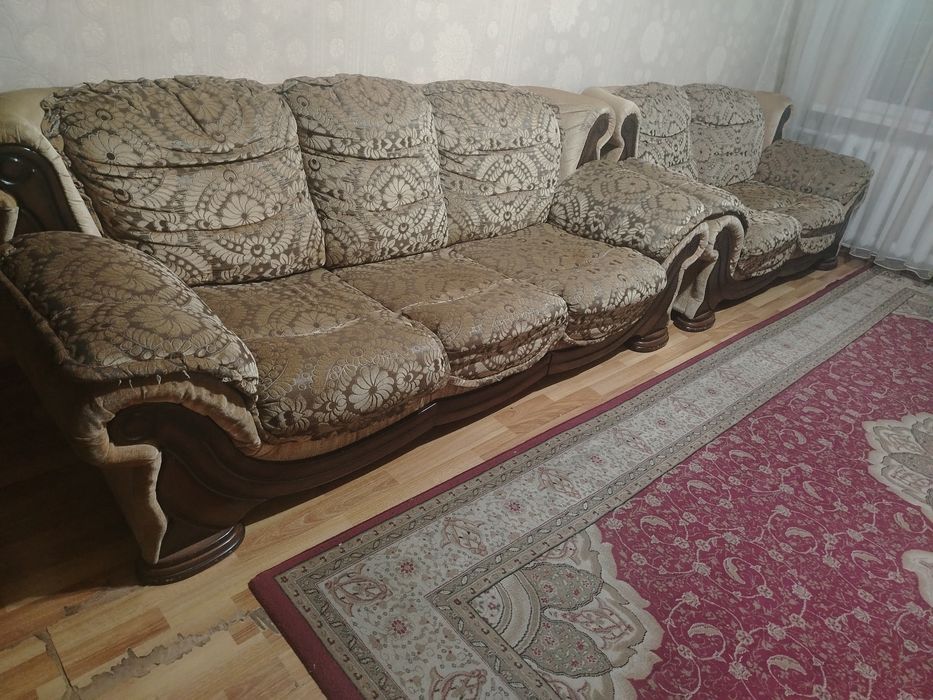 Срочно продаю мебель
