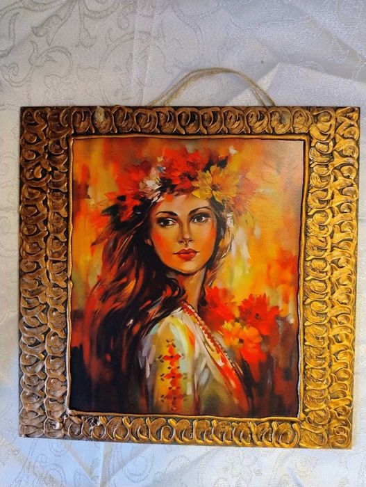 Картини размер 25/25 см на дървена основа.