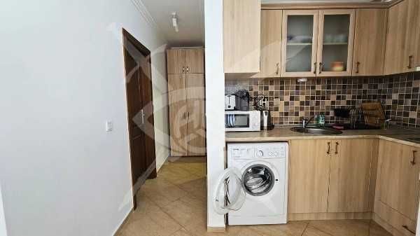 Продава се Двустаен апартамент в Свети Влас - 129 кв.м за 475 €/кв.м - Снимка #3