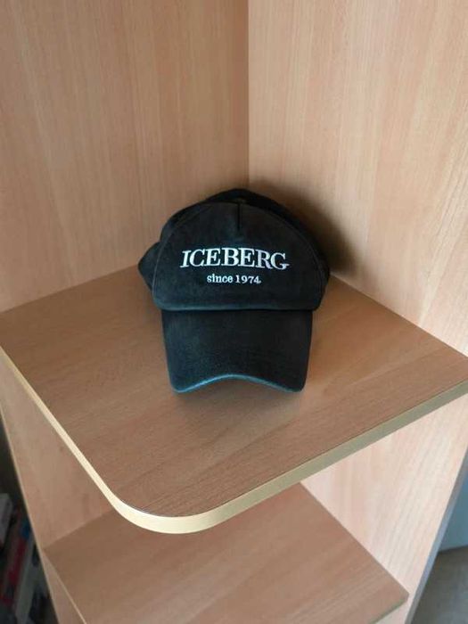 ICEBERG sapca neagra pentru barbati